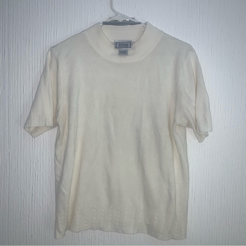 Jennifer Moore size L cream short sleeve sweater acrylic cable knot style blouse